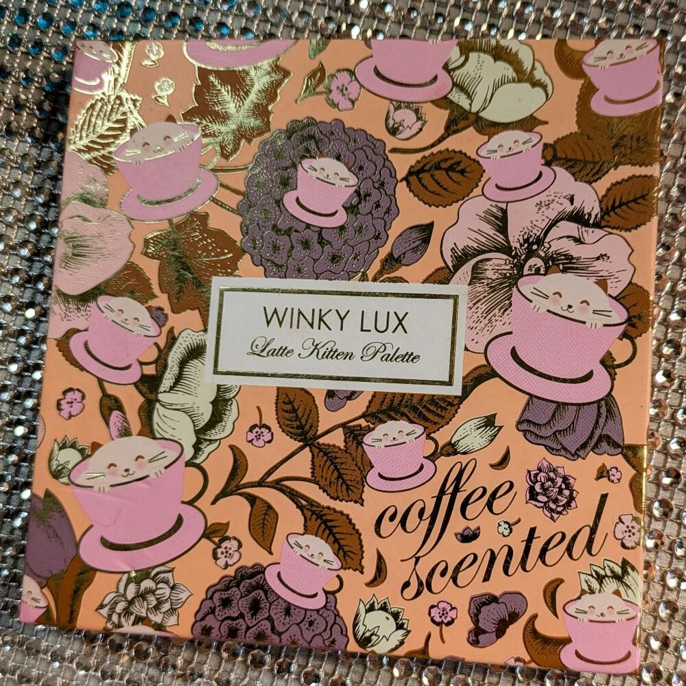 Winky Lux Latte Kitten #eyeshadowpalette